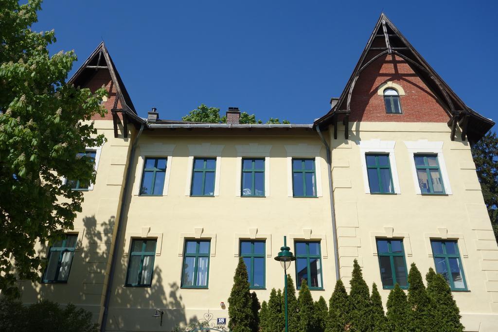 Katharinas Apartment Мьодлинг Екстериор снимка